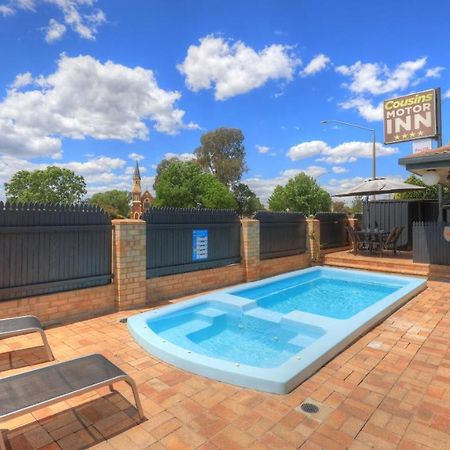 Cousins Motor Inn Inverell Bagian luar foto