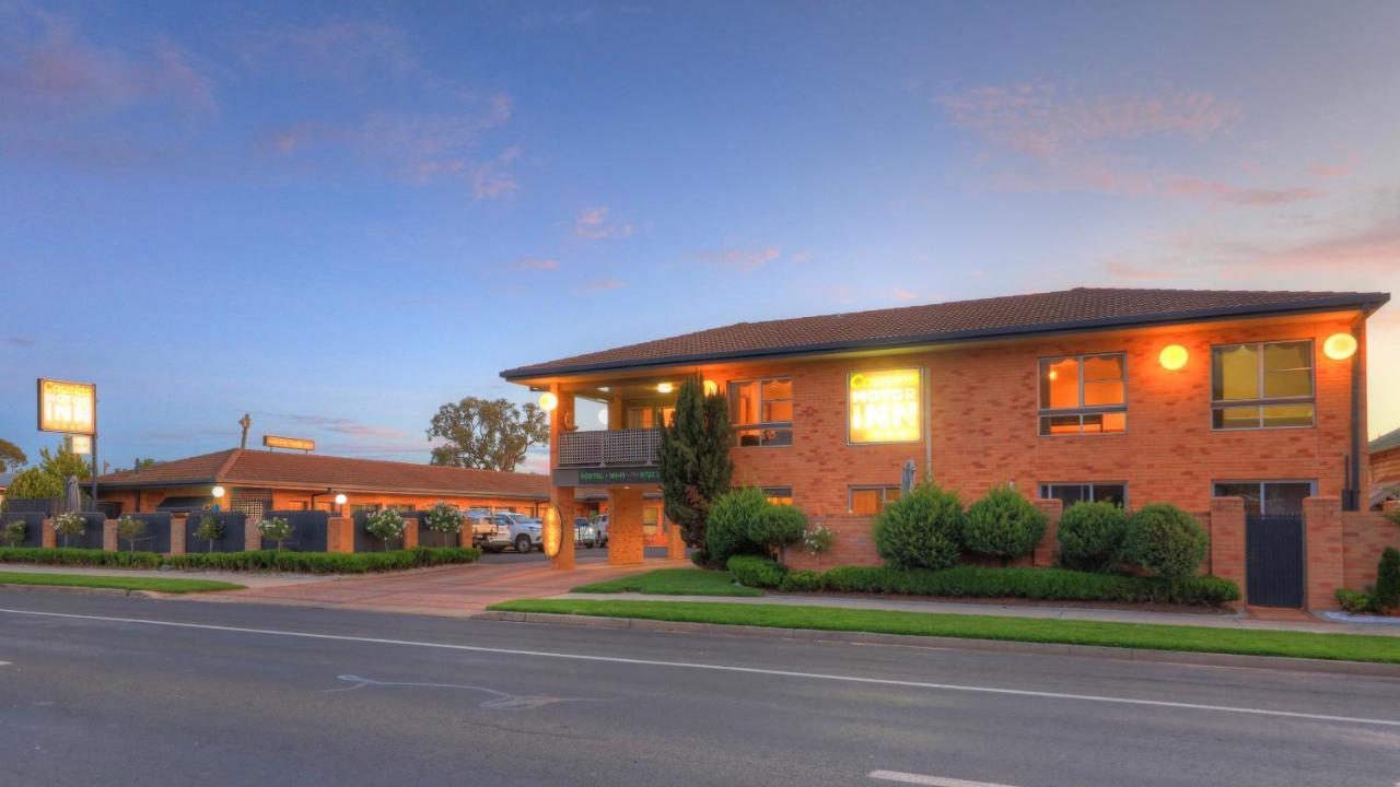 Cousins Motor Inn Inverell Bagian luar foto