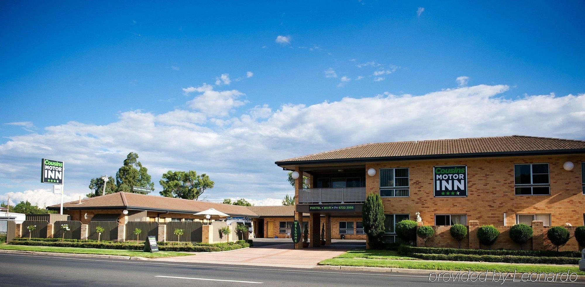 Cousins Motor Inn Inverell Bagian luar foto