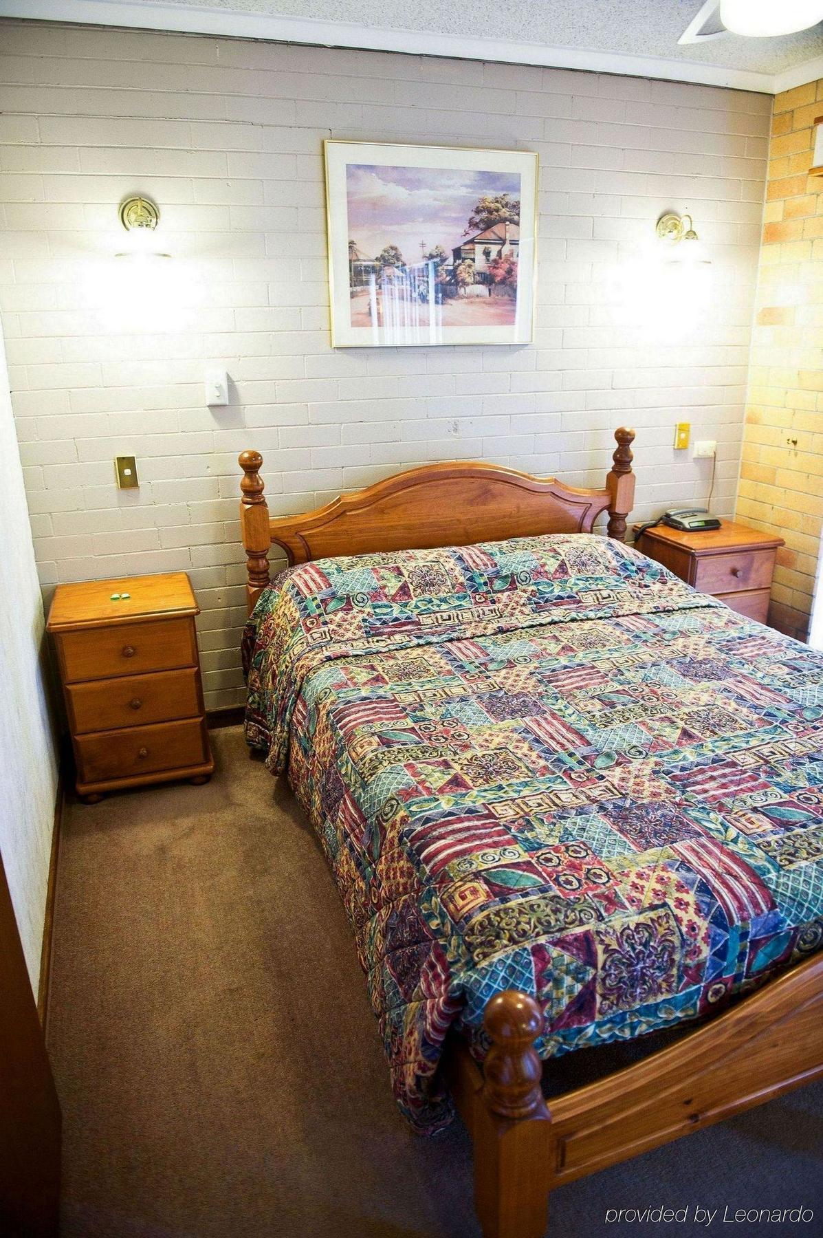 Cousins Motor Inn Inverell Bagian luar foto